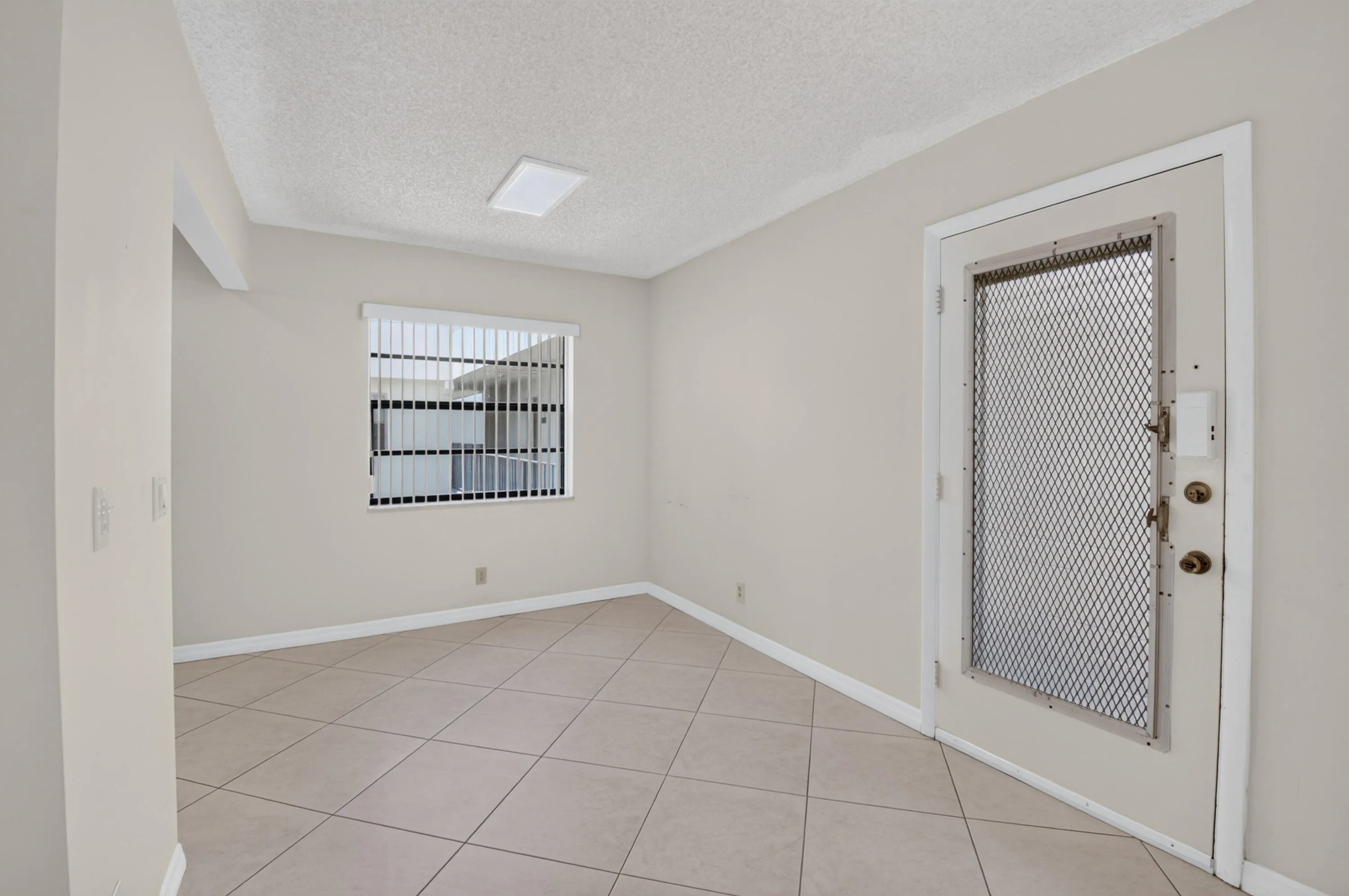 Dining/Eating Area