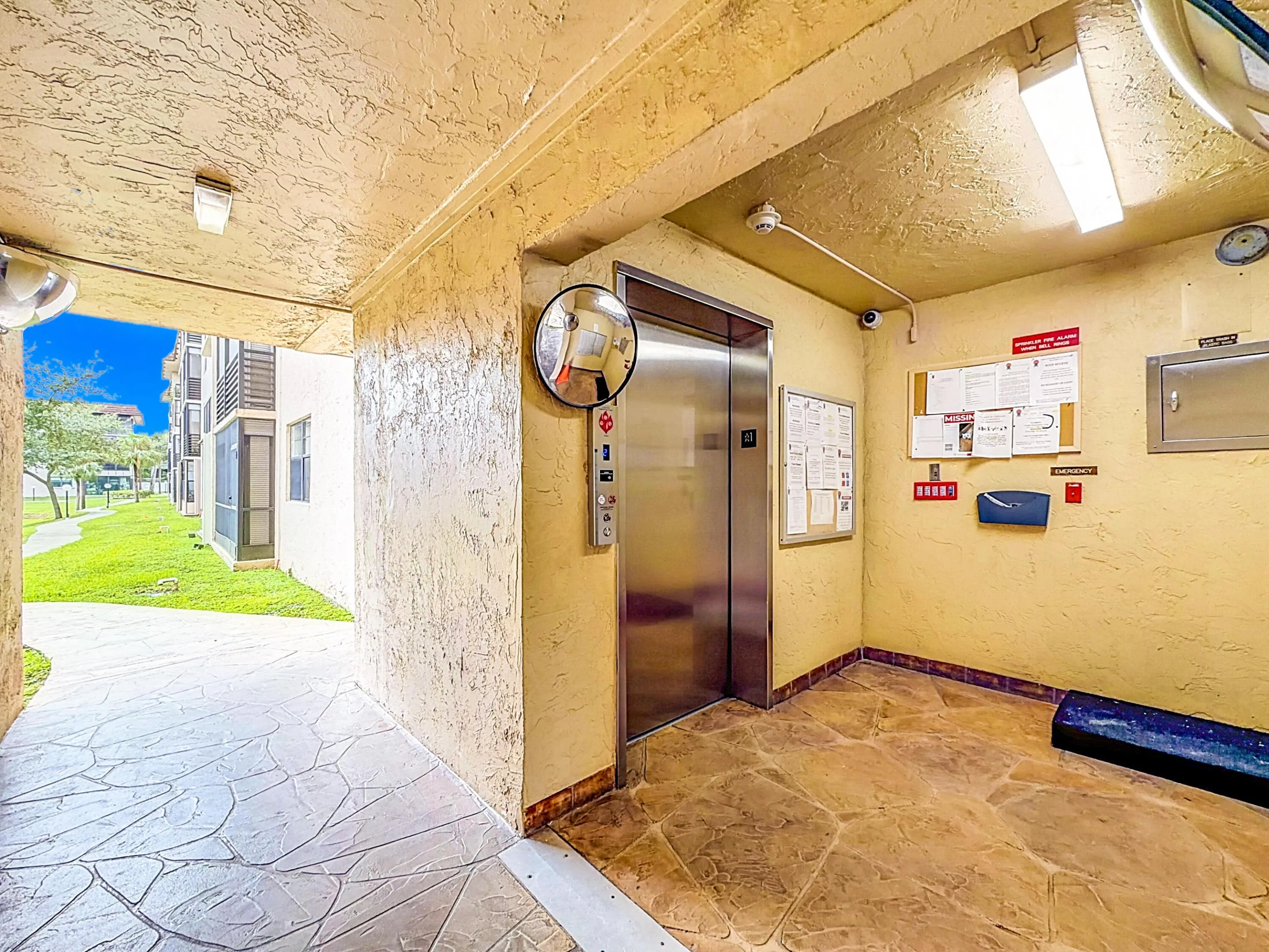 4970 E Sabal Palm Boulevard #412-77