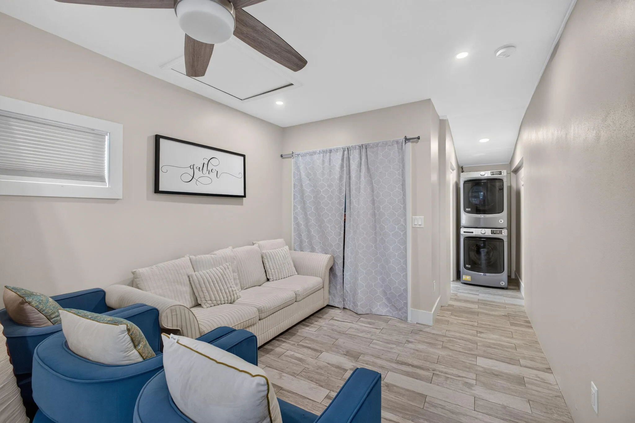Dryer & Washer in Room