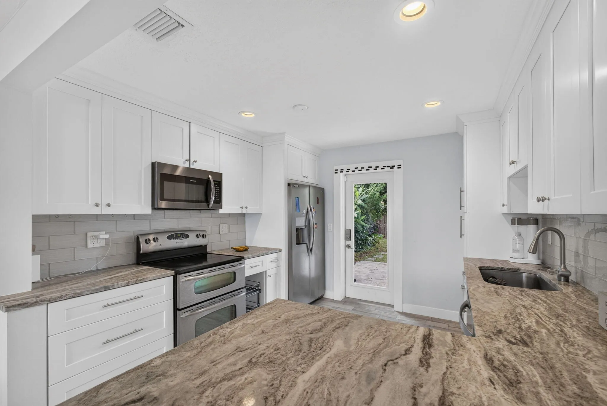 25-web-or-mls-5D1A5222