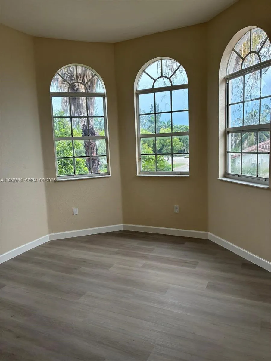 Property photo 51
