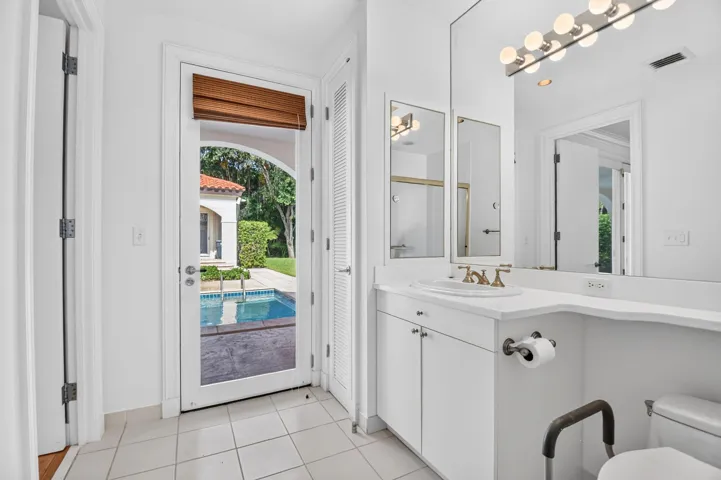 First Floor Bathroom