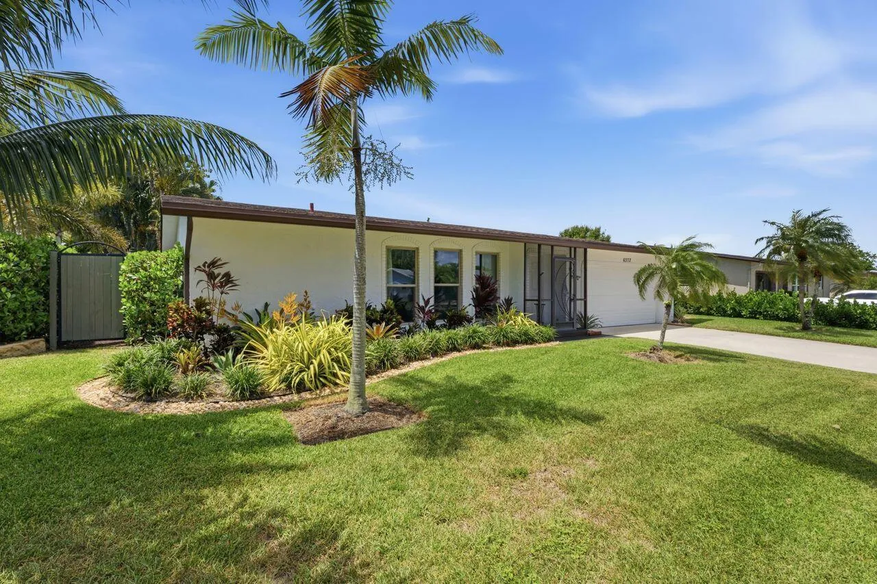 Property photo 35