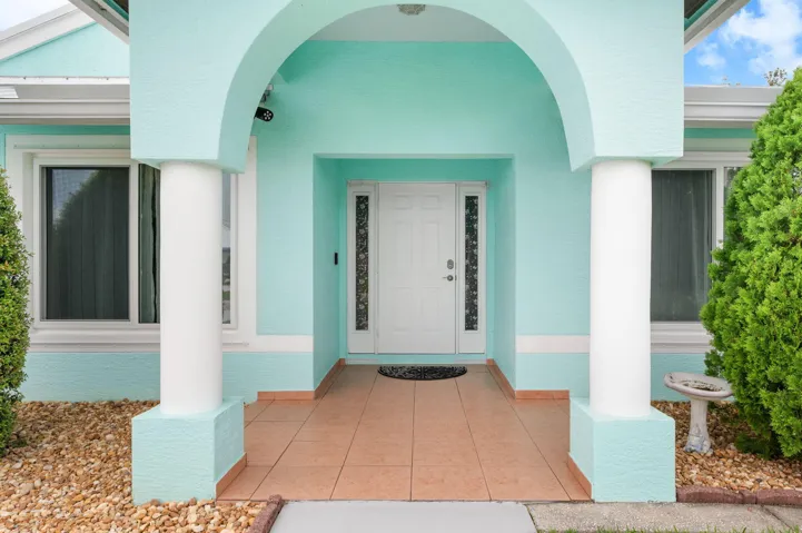 4-web-or-mls-5861 NW Cullom Cir - 4