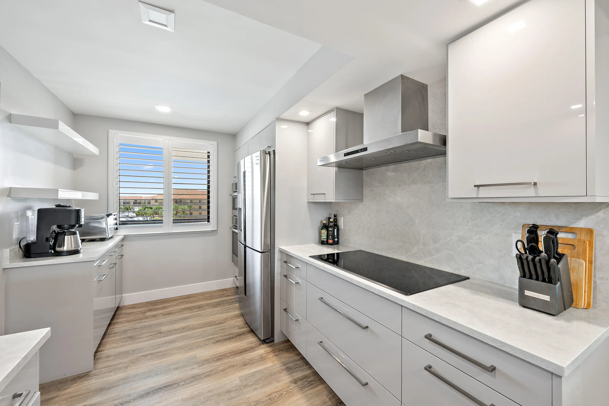 2201 Marina Isle Way 506-8