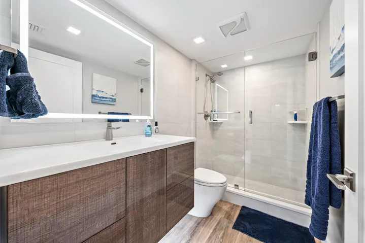 2201 Marina Isle Way 506-3