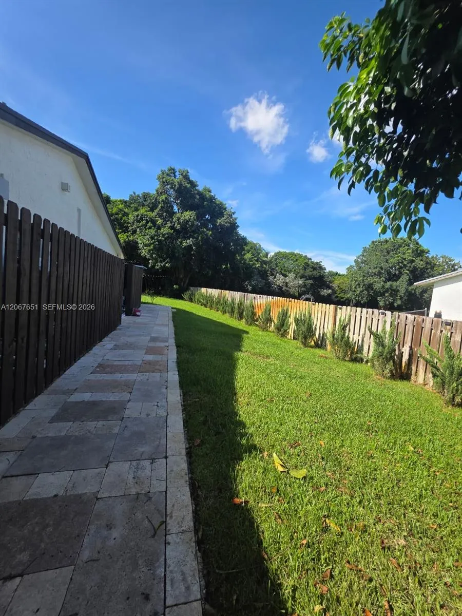 Property photo 75
