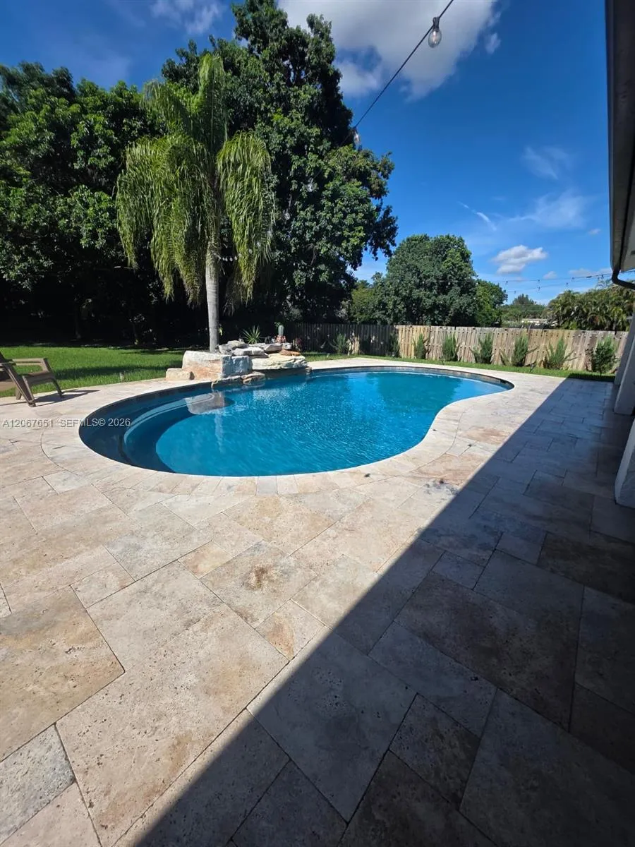 Property photo 92