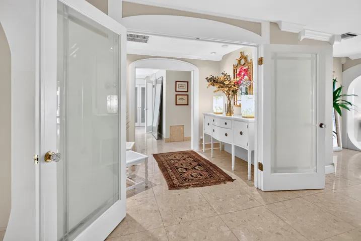 Room 2 Hallway
