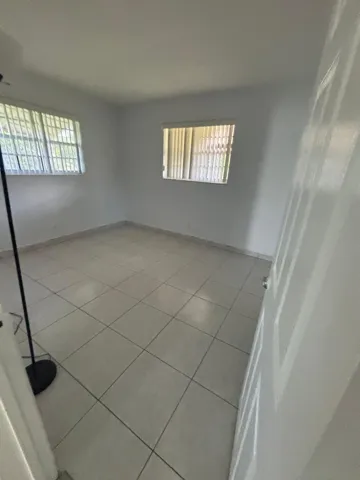 NVMO0042