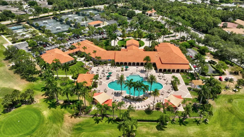 Aerial View of Clubhouse