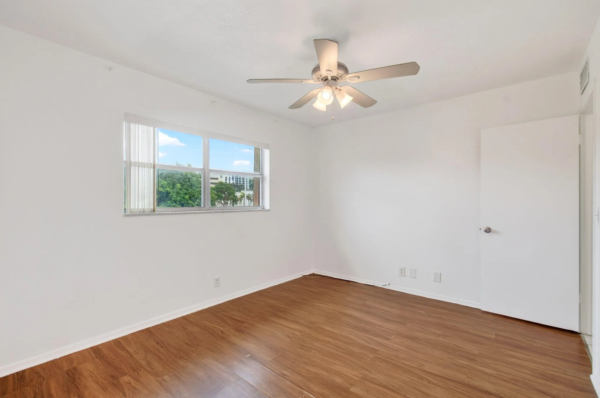 2nd Bedroom Faces East