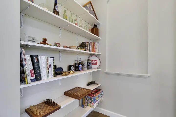 Alcove