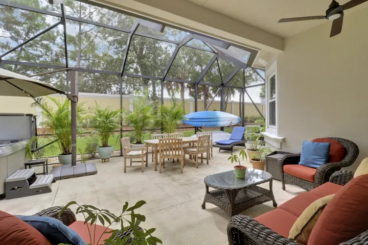Covered/Screened Patio