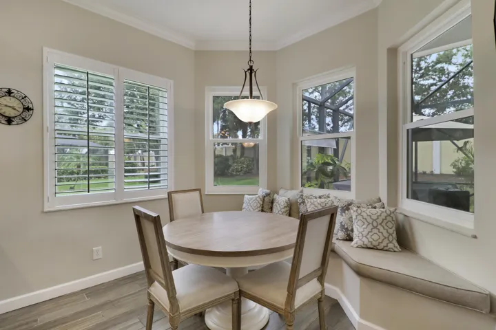 Breakfast Nook
