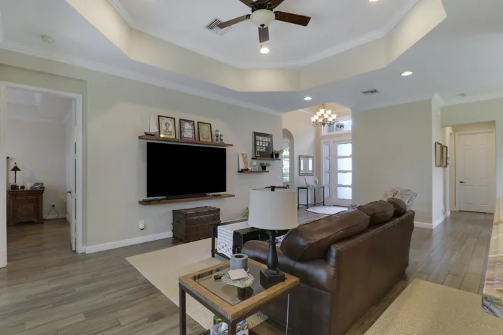 Living Area w/Primary Suite access