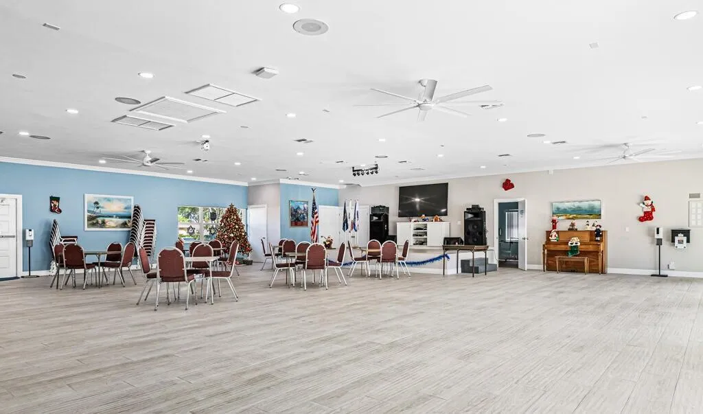 Clubhouse interior photo