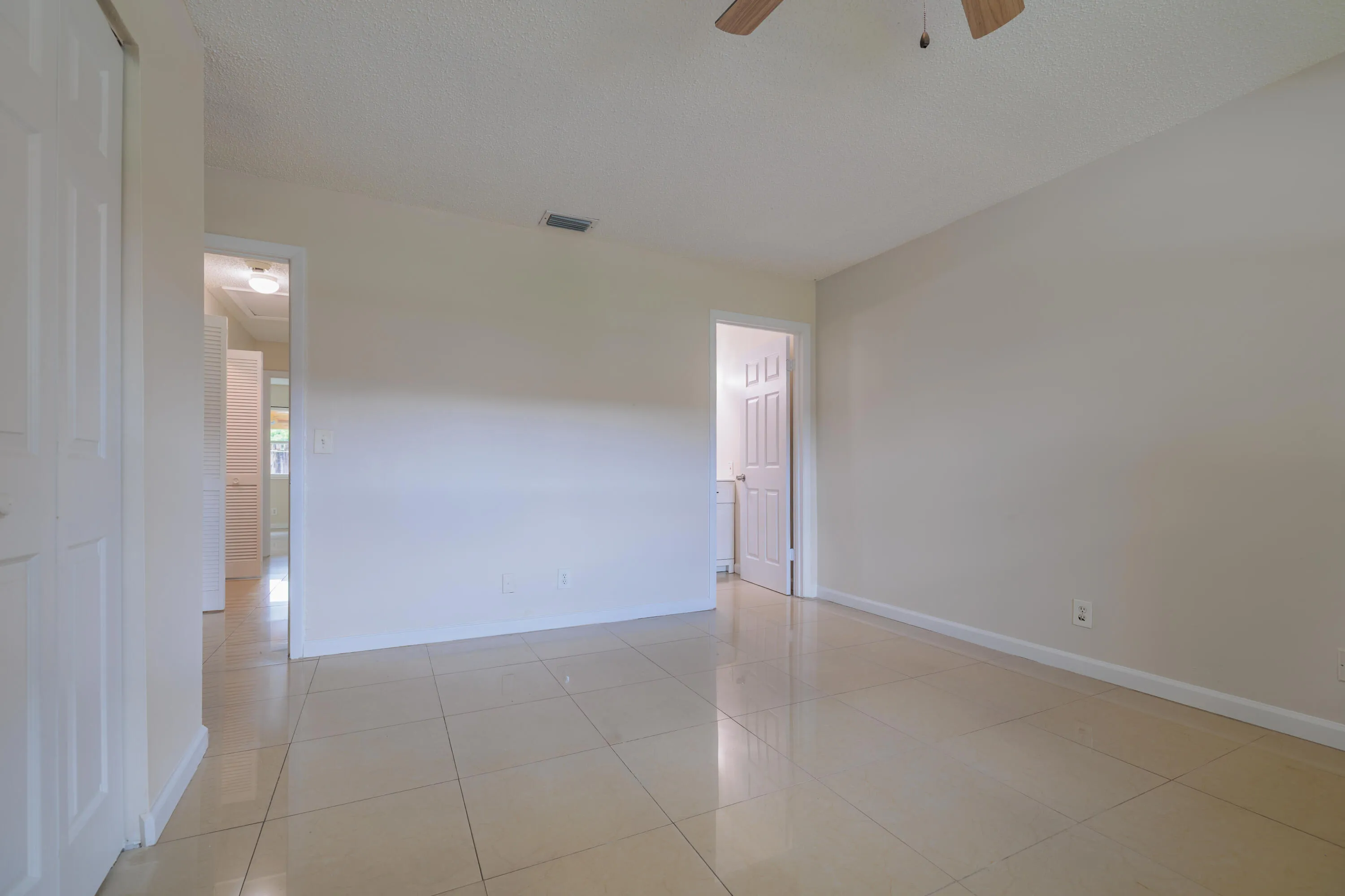4755 Orleans CT B-17