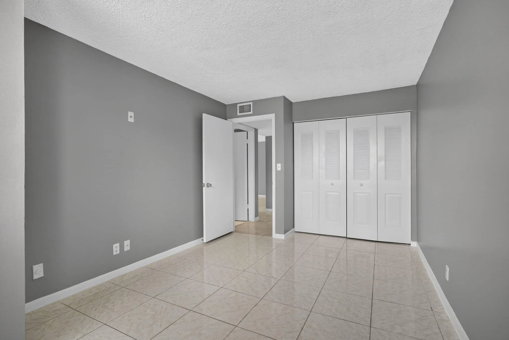 27-web-or-mls-BS1A5474