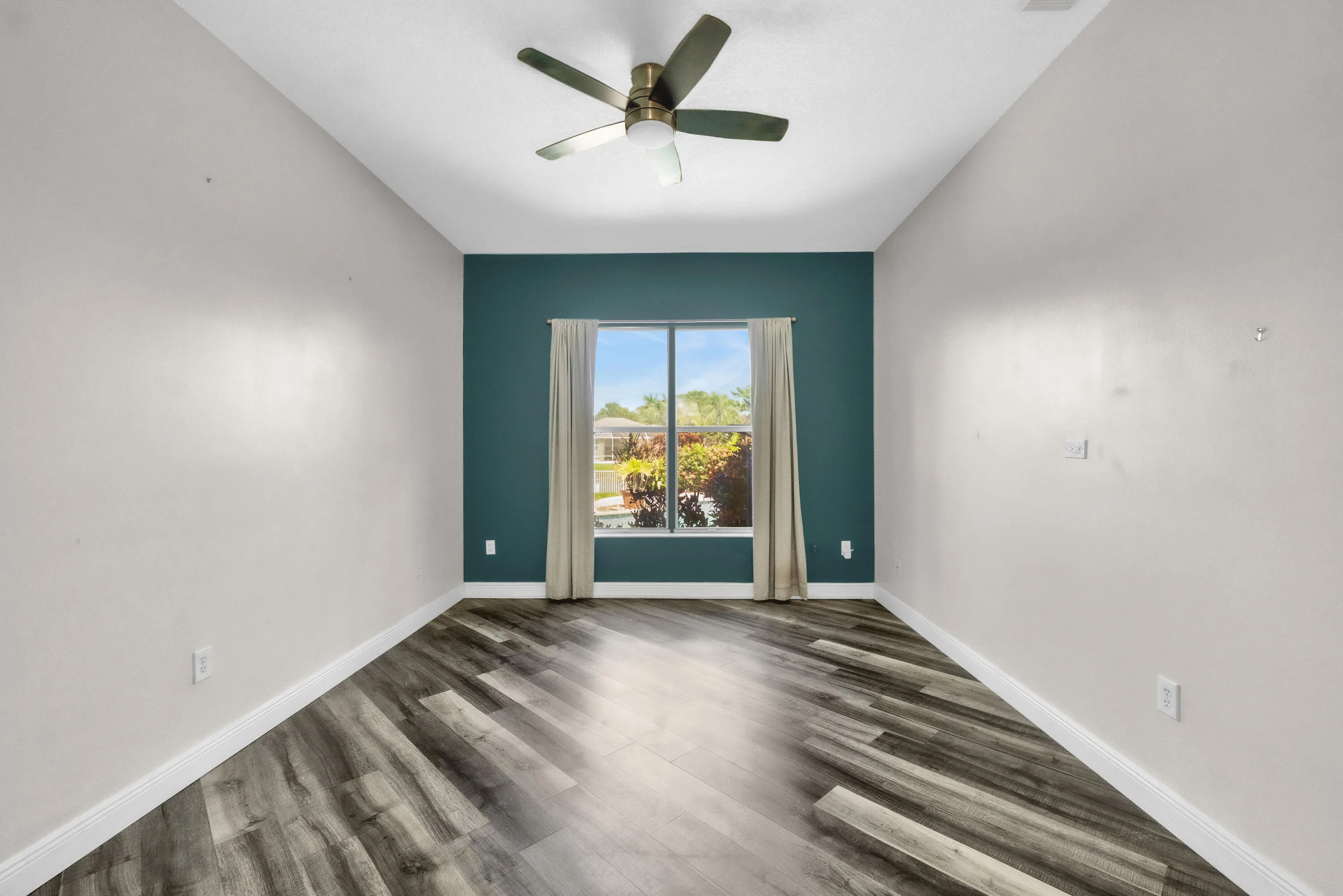 2325 Nw 186th Ave-60