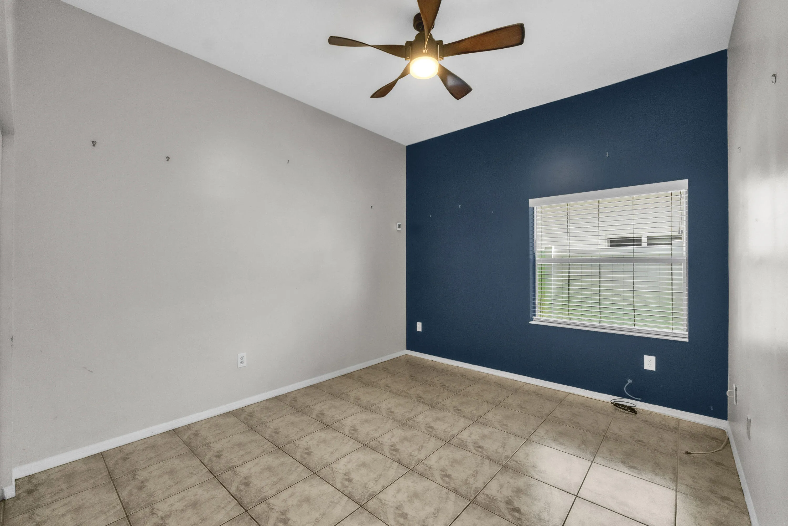 2325 Nw 186th Ave-58