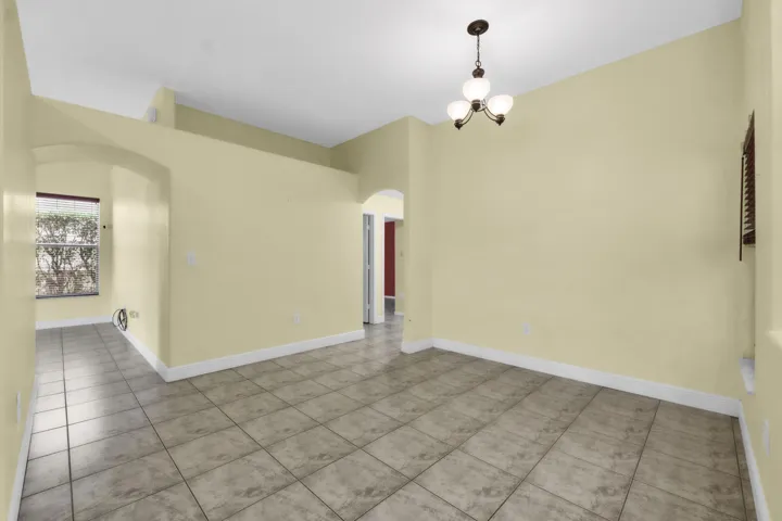 2325 Nw 186th Ave-45