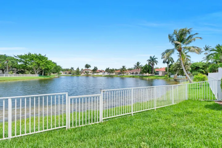 2325 Nw 186th Ave-11