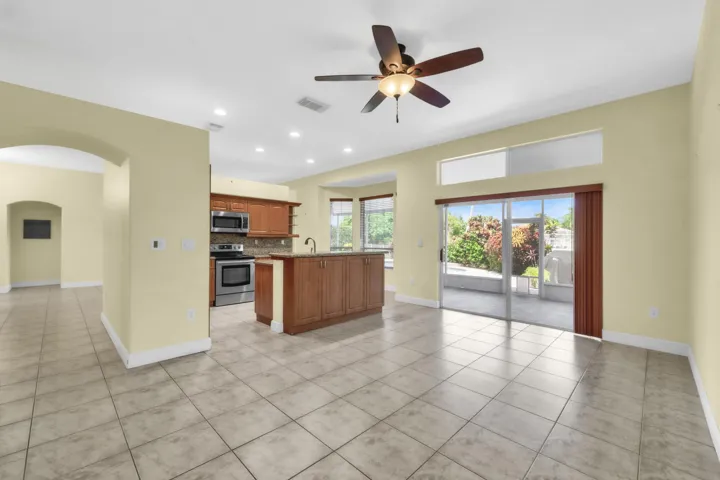 2325 Nw 186th Ave-51