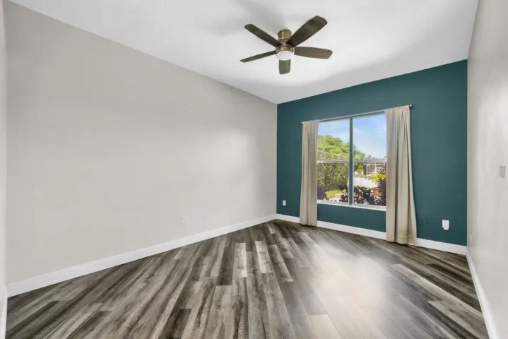 2325 Nw 186th Ave-59