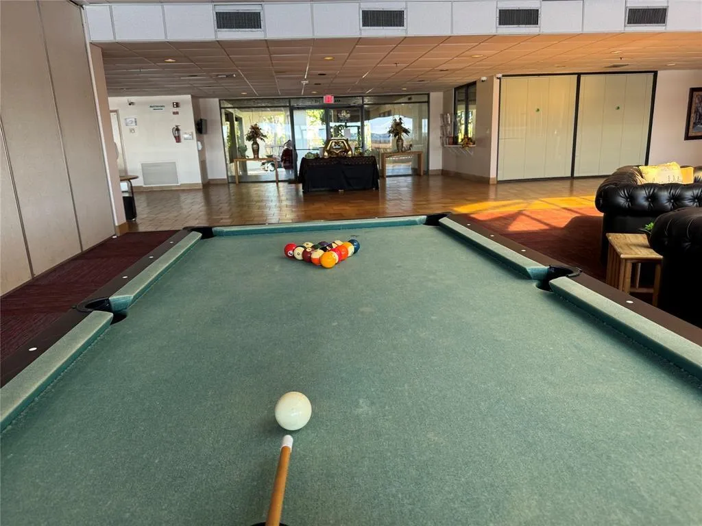 LE Billiards
