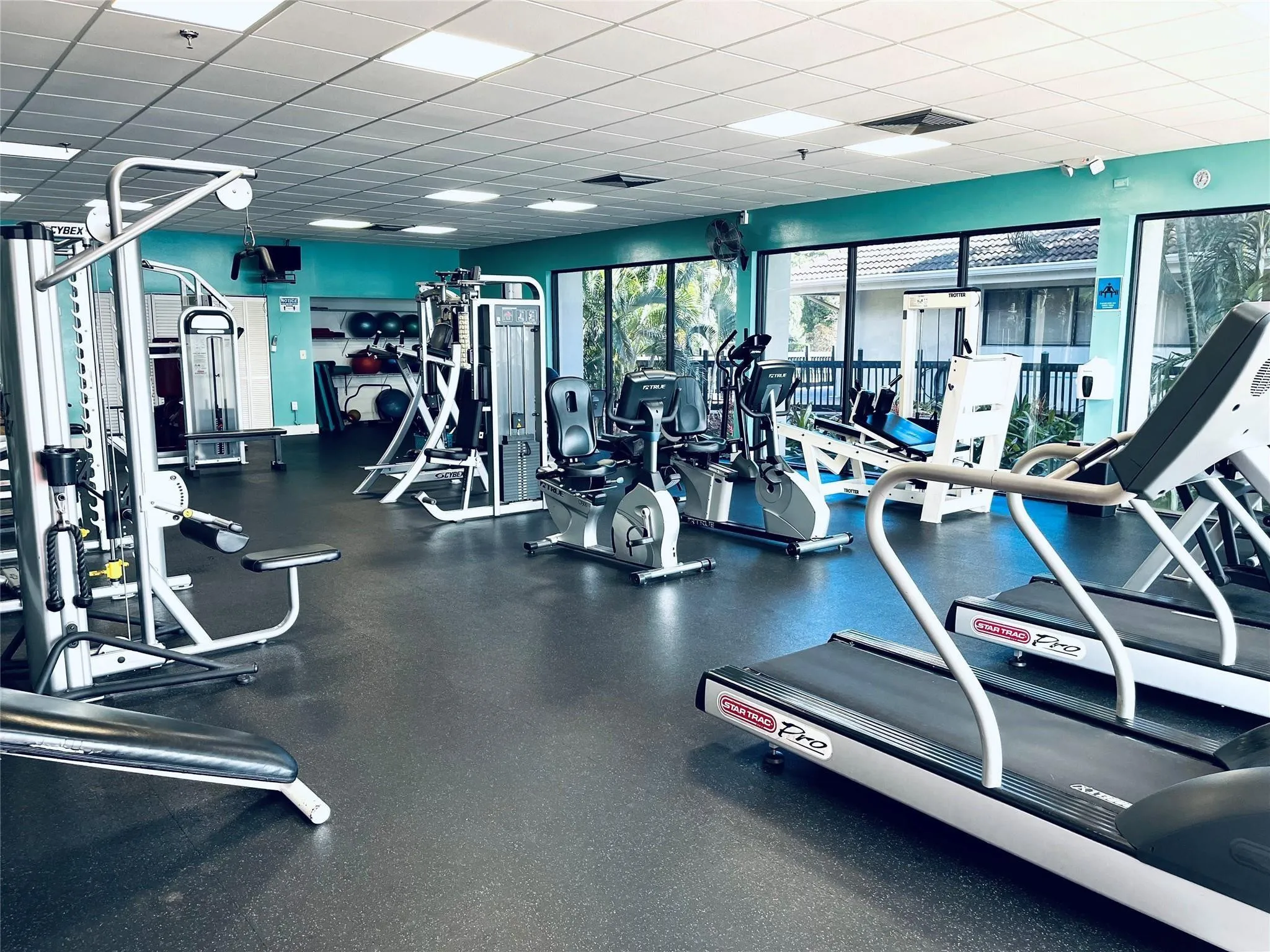 24/7 Gym