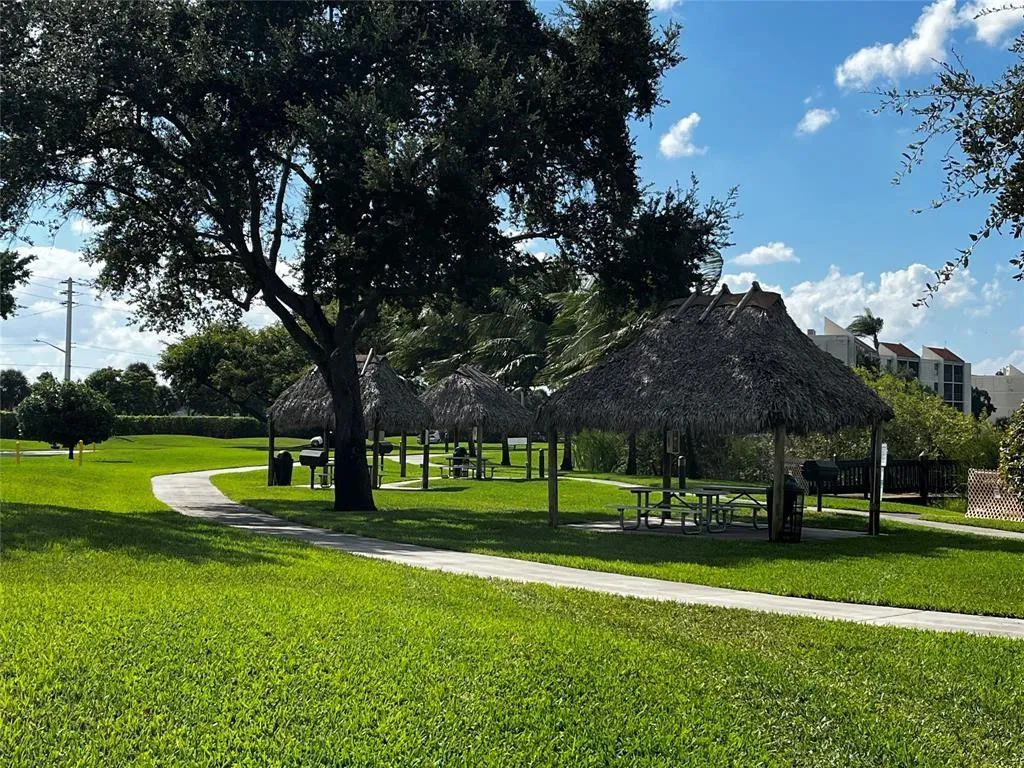 Tiki Huts and Barbecue Area