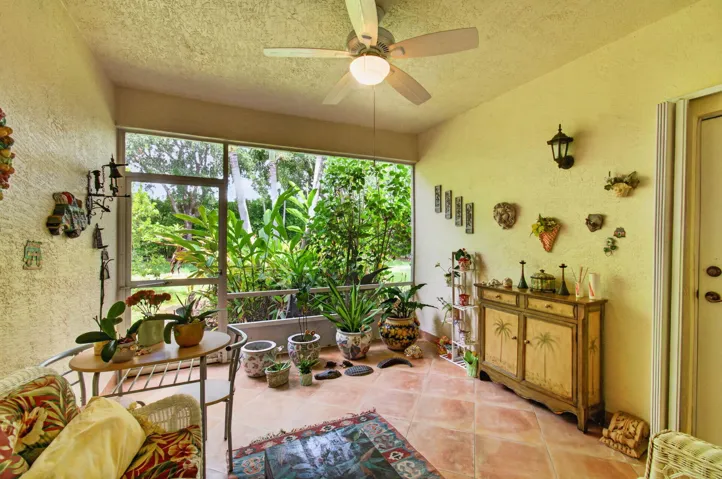 12patio f window
