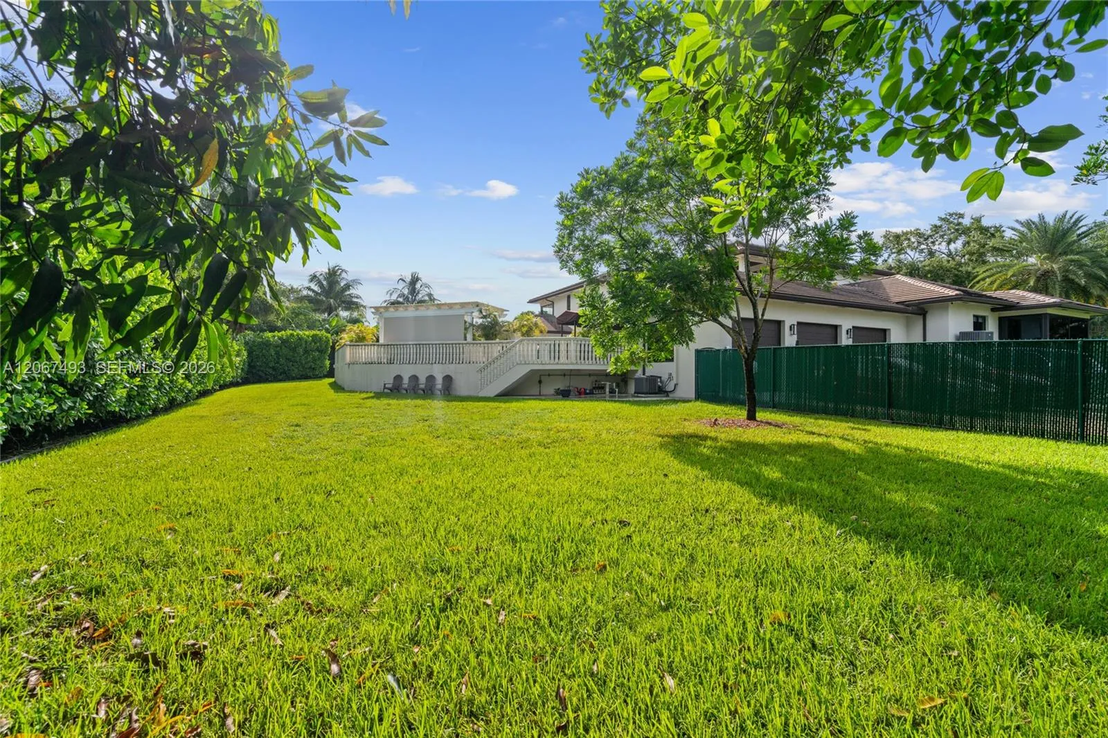 Property photo 93