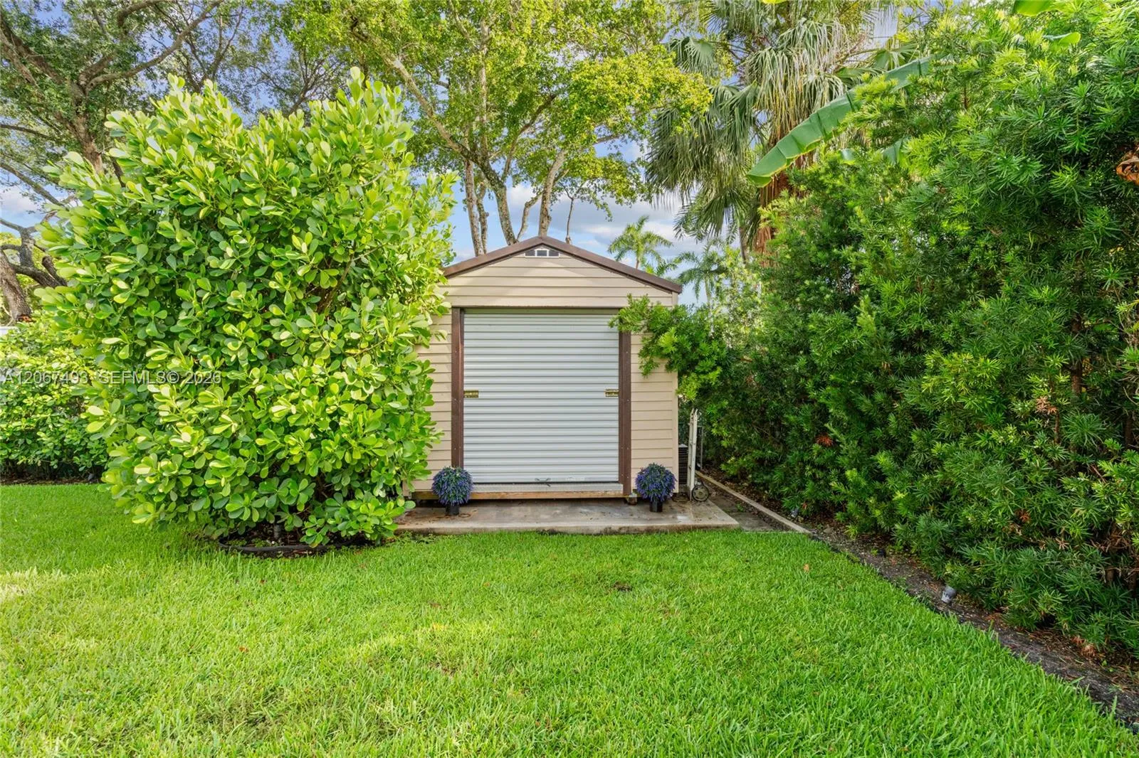 Property photo 98