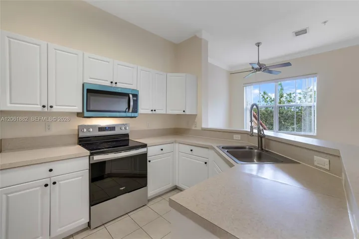 Brand new stove/microwave/dishwasher