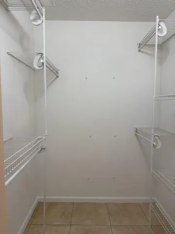 Walkin Closet