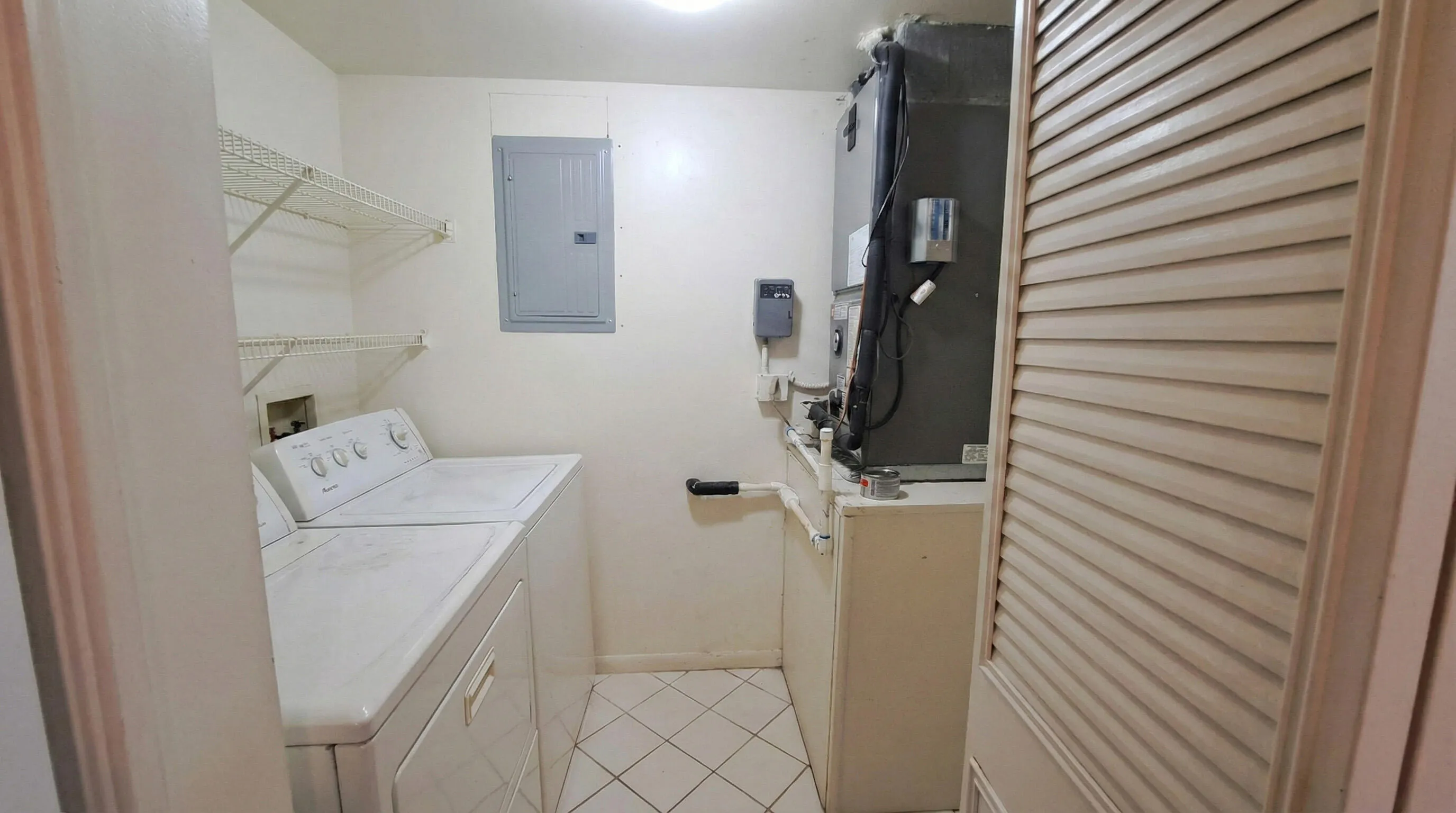 222 Pine Hov Cir B2_012