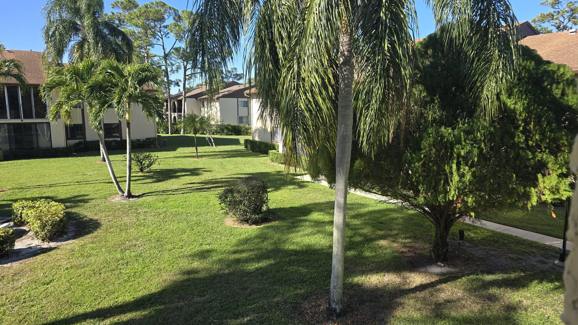 222 Pine Hov Cir B2_003