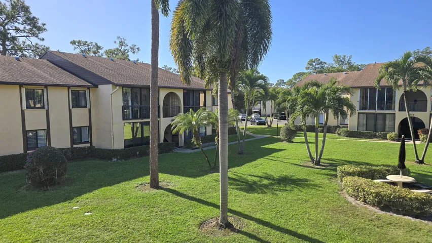 222 Pine Hov Cir B2_002