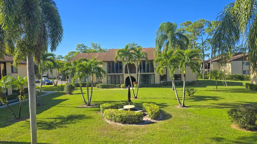 222 Pine Hov Cir B2_001