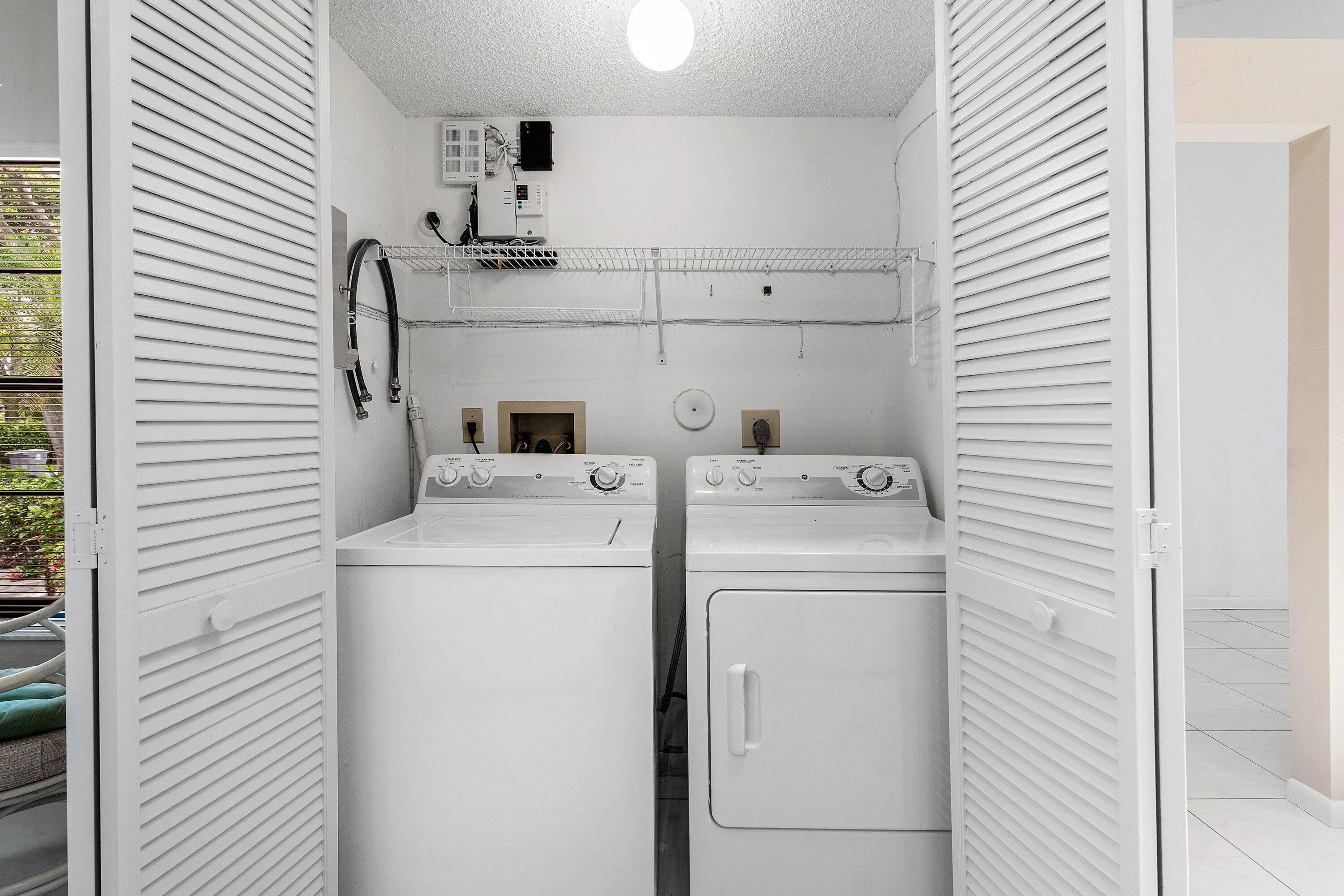 028-8271SunLakeDrive-BocaRaton-FL-33496-