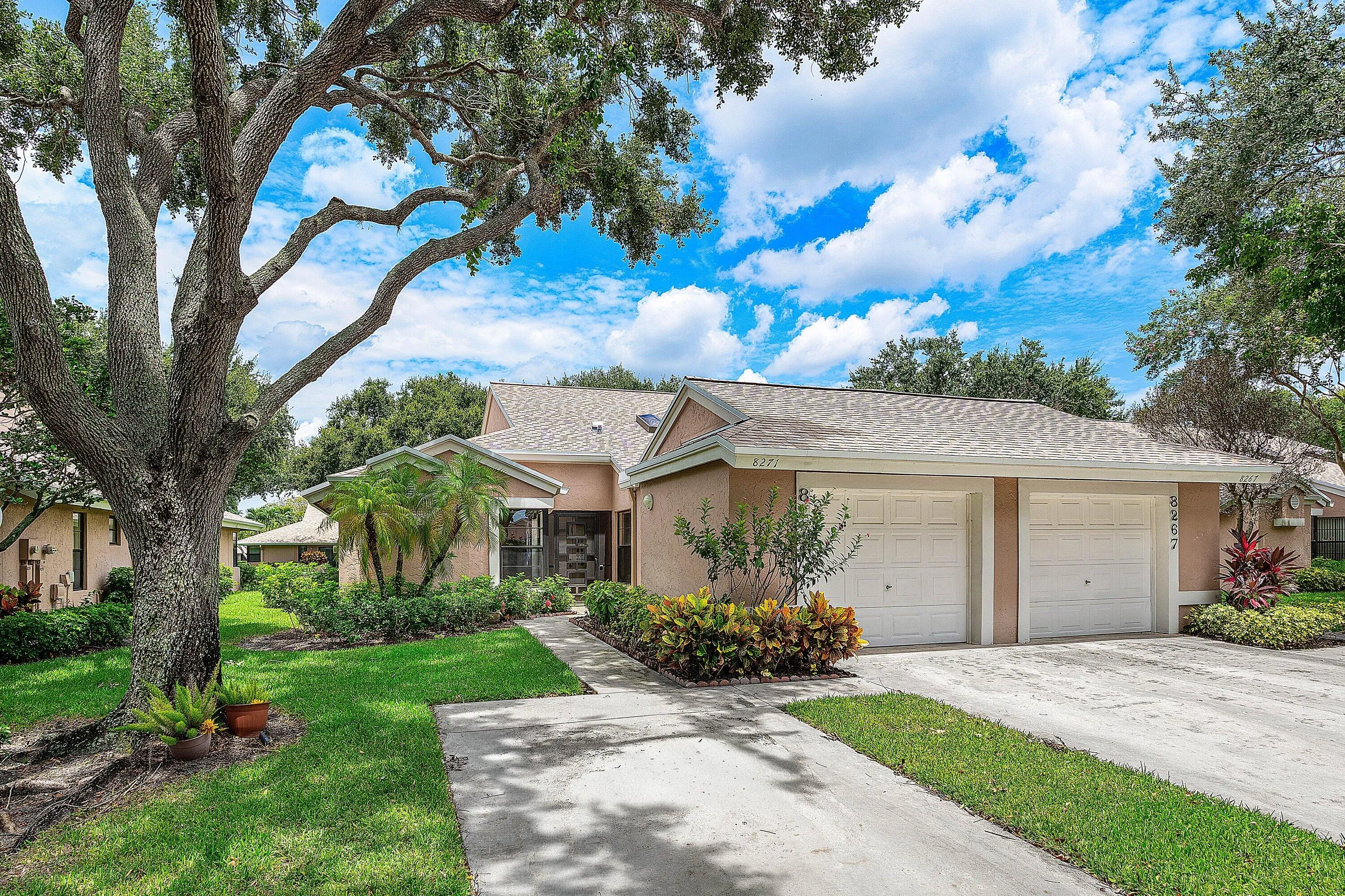 002-8271SunLakeDrive-BocaRaton-FL-33496-