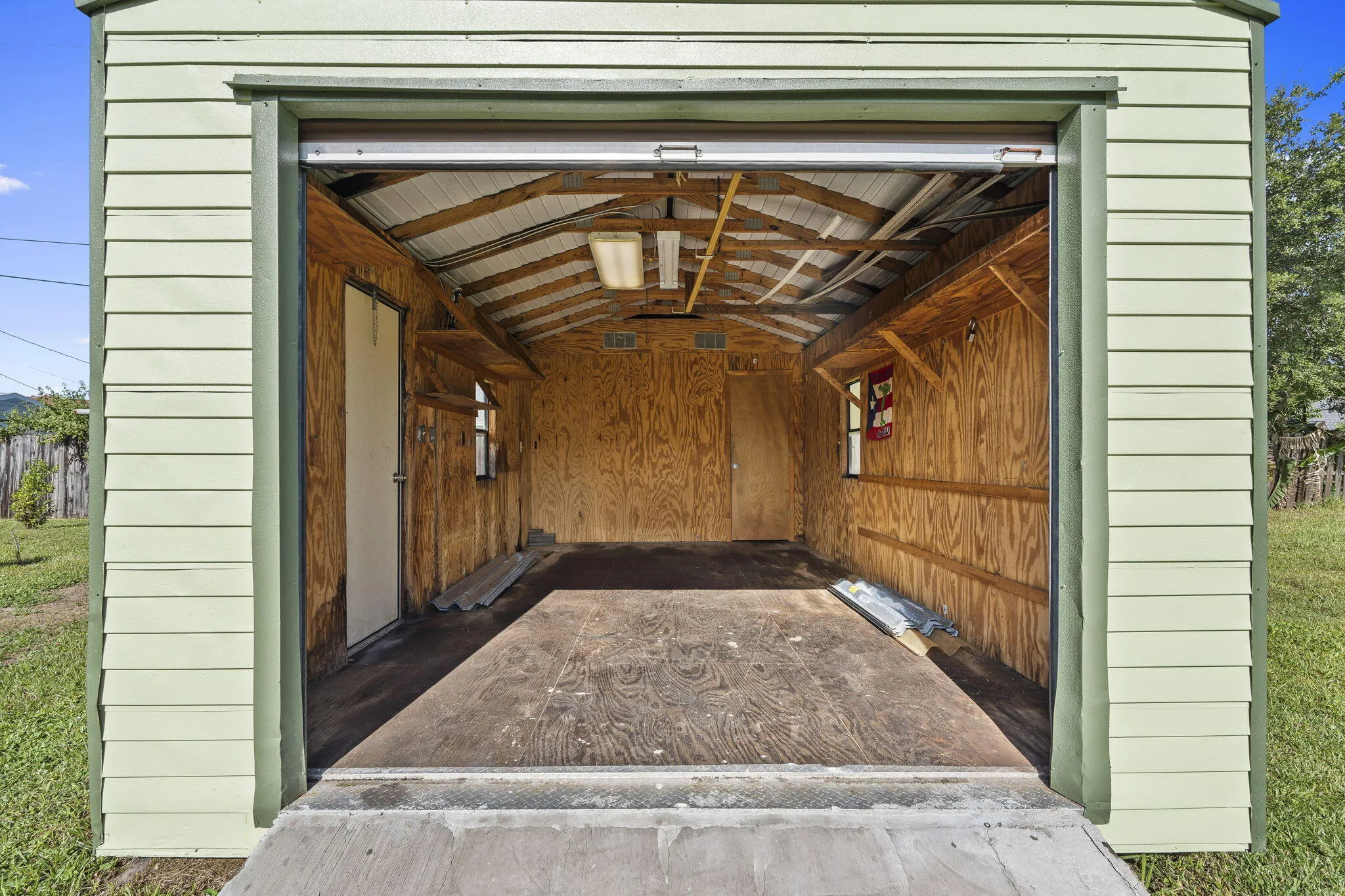 Property photo 24