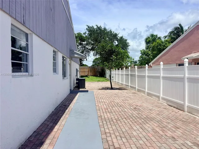 Photo 36