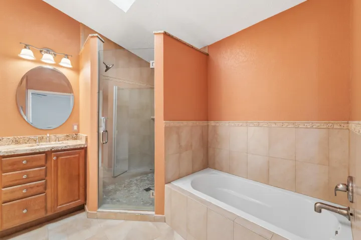 PRIMARY BATH SHOWER