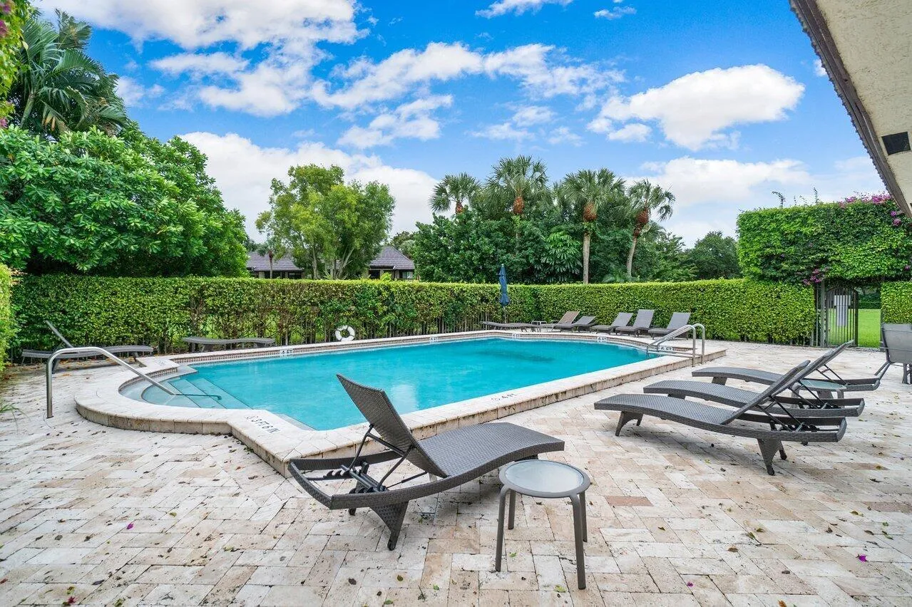 023-13334PoloClubRoad-Wellington-FL-3341