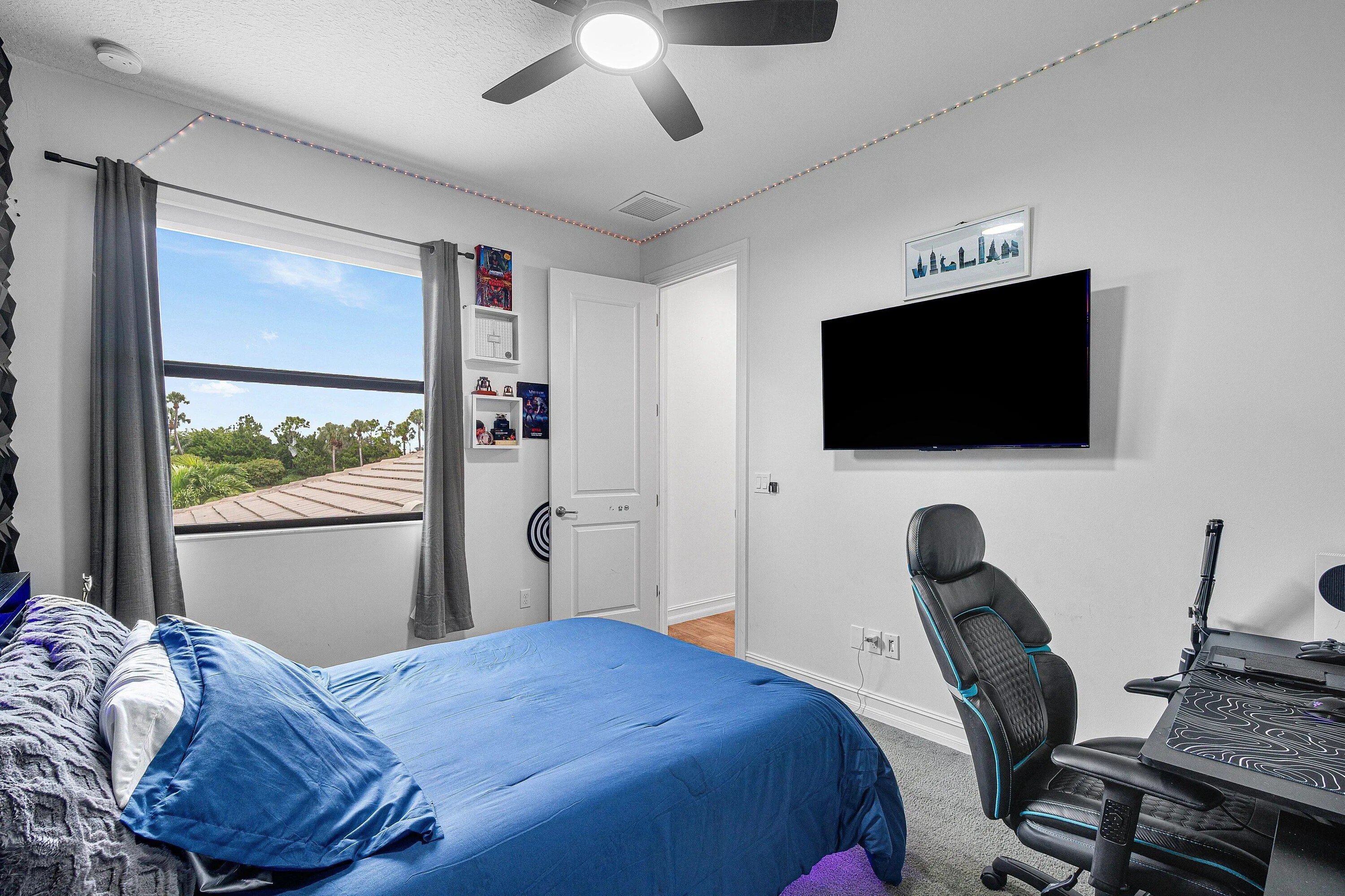 045-8331GrandPrixLane-BoyntonBeach-FL-33