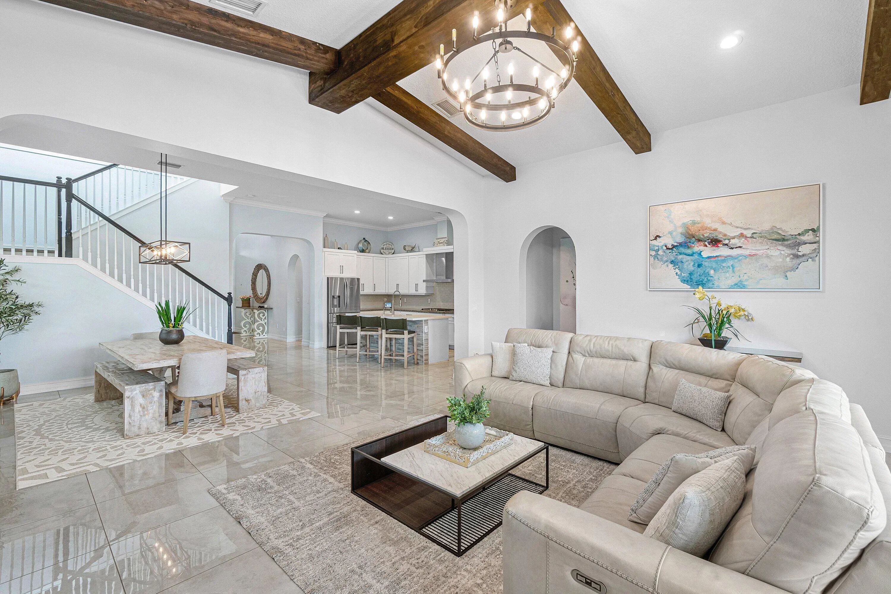 017-8331GrandPrixLane-BoyntonBeach-FL-33