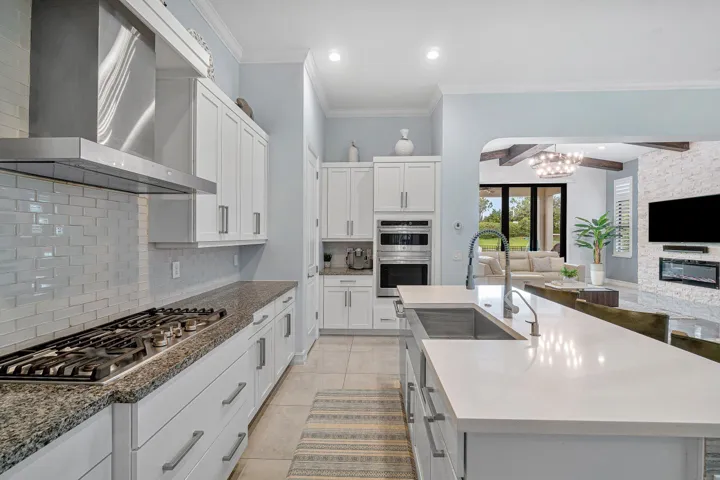 013-8331GrandPrixLane-BoyntonBeach-FL-33